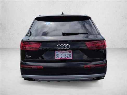 Used 2019 Audi Q7 3.0T Premium Plus w/ Premium Plus Package AWD/4WD image 7