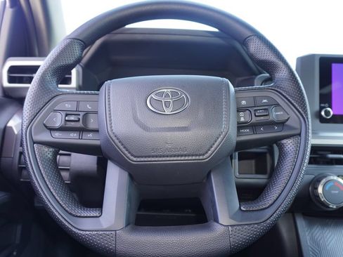 Certified 2026 Toyota Tacoma SR5 AWD/4WD image 19
