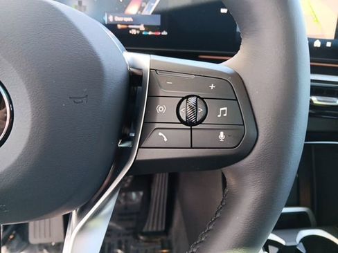 New 2025 BMW X2 xDrive28i w/ Convenience Package image 19