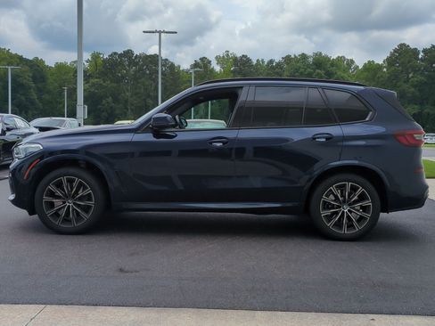 Used 2022 BMW X5 M50i w/ Executive Package AWD/4WD image 7