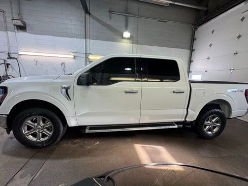 Used 2024 Ford F150 XLT w/ Tow/Haul Package image 2