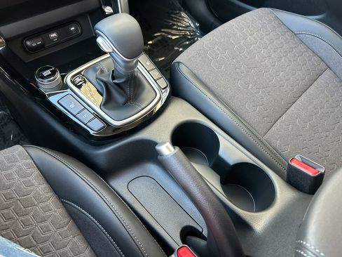 New 2026 Kia Seltos S image 22