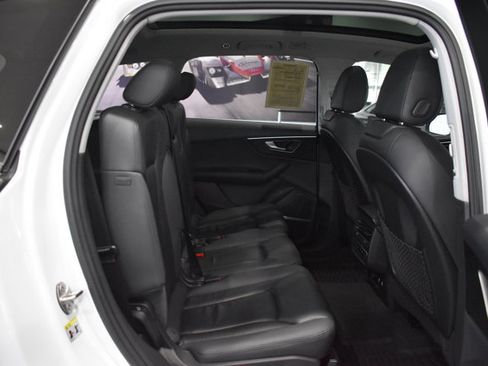 Used 2023 Audi Q7 3.0T Premium Plus w/ Premium Plus Package AWD/4WD image 25