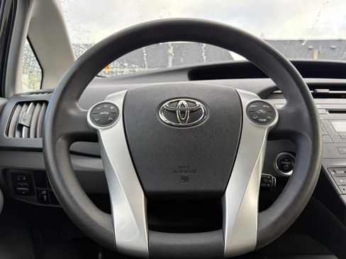 Used 2010 Toyota Prius image 19