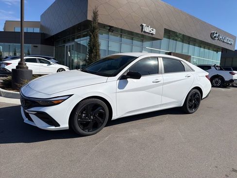 New 2026 Hyundai Elantra Sport image 1
