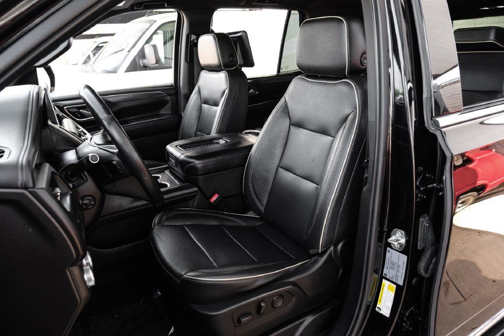 Used 2021 GMC Yukon SLT w/ SLT Premium Package RWD image 32