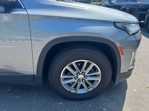 Used 2023 Chevrolet Traverse LT AWD/4WD image 8