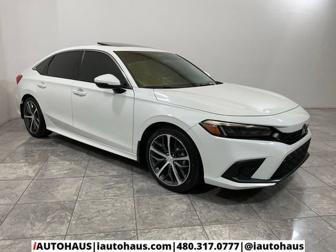 Used 2024 Honda Civic Touring image 8