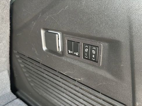 Used 2023 Chevrolet Tahoe RST w/ Sport Performance Package image 20