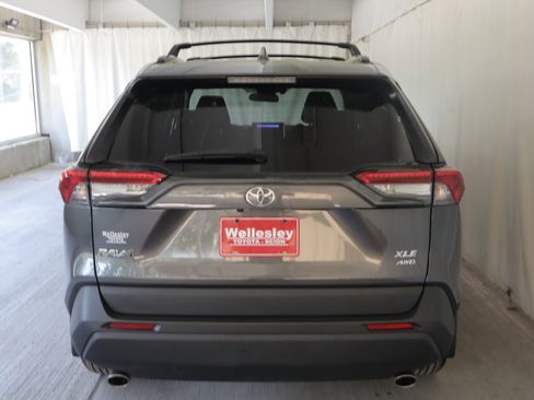 Used 2023 Toyota RAV4 XLE w/ Convenience Package AWD/4WD image 27