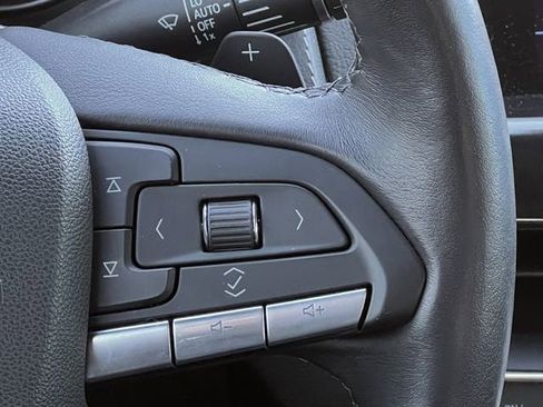 Certified 2023 Cadillac CT5 Luxury w/ Sun And Sound Package image 16