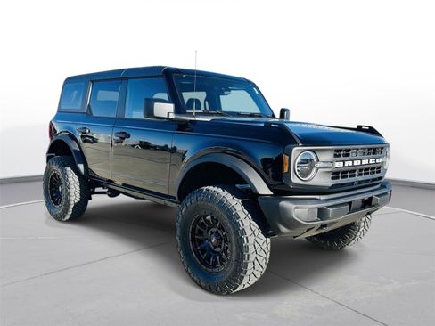 New 2025 Ford Bronco 4-Door AWD/4WD image 2