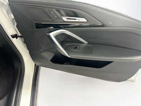 Used 2025 BMW X1 xDrive28i image 31