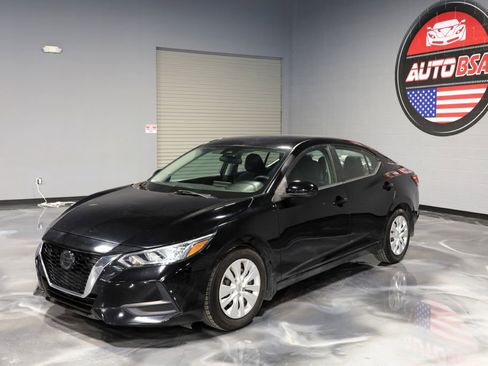 Used 2020 Nissan Sentra S image 3