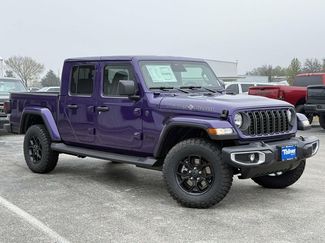 New 2026 Jeep Gladiator Sport video 2