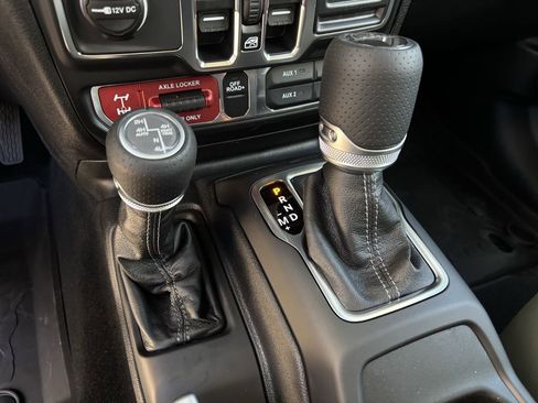 New 2026 Jeep Gladiator Mojave AWD/4WD image 19