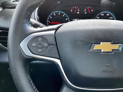 Certified 2021 Chevrolet Traverse LT image 20