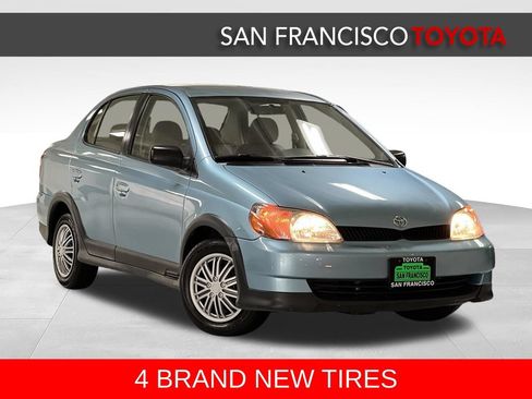 Used 2000 Toyota Echo Sedan FWD image 7