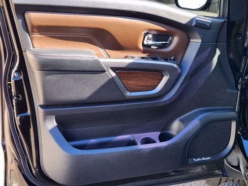 Used 2017 Nissan Titan Platinum Reserve image 8