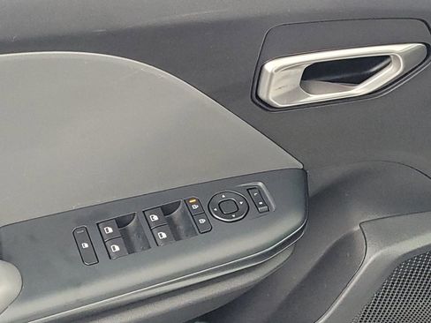 Used 2025 Kia K4 FWD image 27