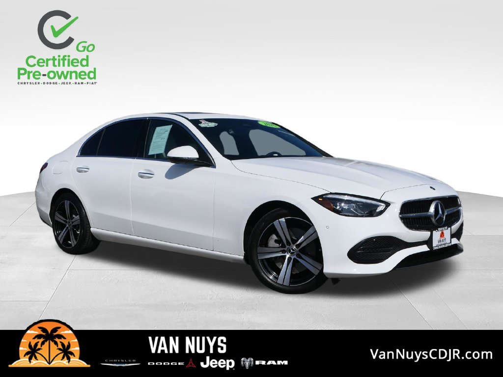 Used 2025 Mercedes-Benz C 300 Sedan image 1