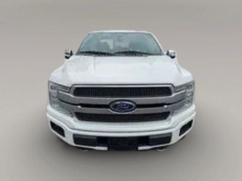 Used 2018 Ford F150 Platinum w/ Equipment Group 701A Luxury AWD/4WD image 2