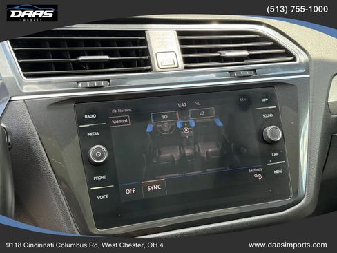 Used 2019 Volkswagen Tiguan SE AWD/4WD image 49