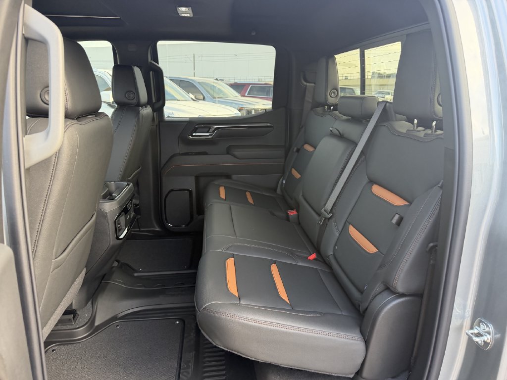 New 2026 GMC Sierra 1500 AT4 w/ AT4 Premium Package AWD/4WD image 24