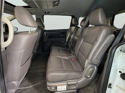 Used 2014 Honda Odyssey Touring image 33