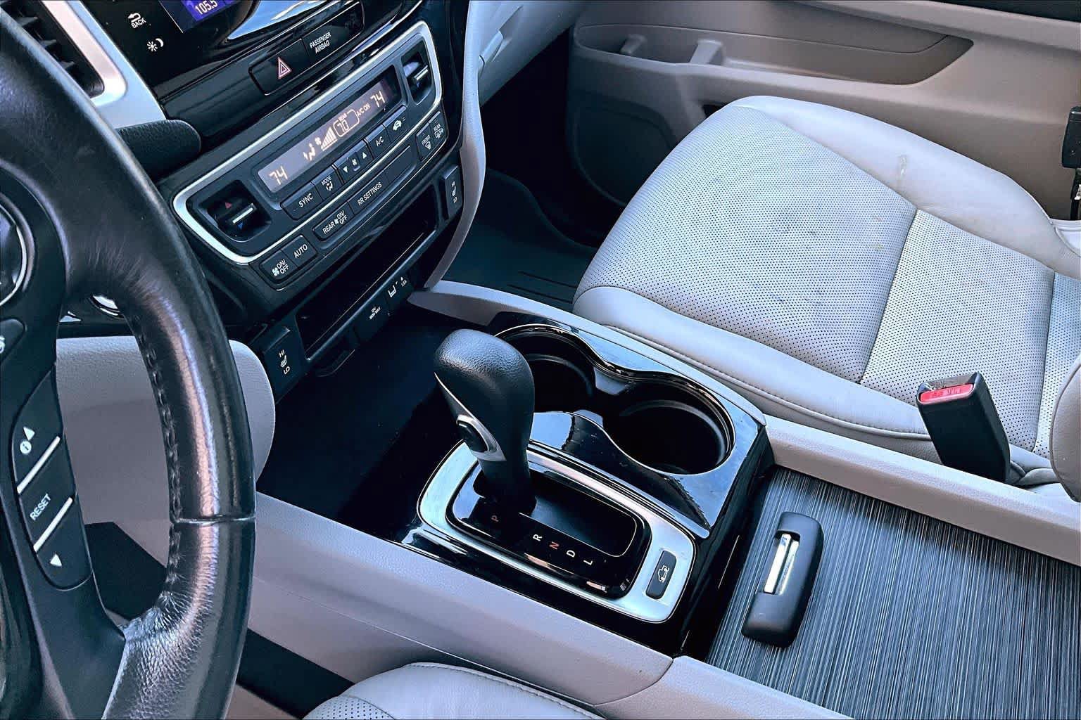 Used 2019 Honda Ridgeline RTL-E image 17