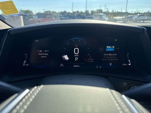 Used 2026 Chevrolet Corvette Z06 RWD image 18