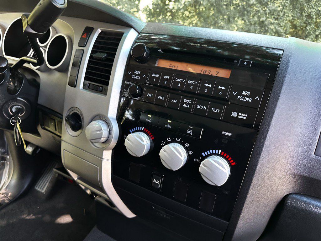 Used 2009 Toyota Tundra SR5 AWD/4WD image 29