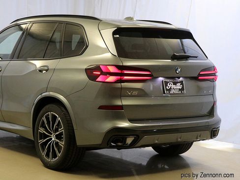 Used 2026 BMW X5 xDrive40i w/ M Sport Package image 8