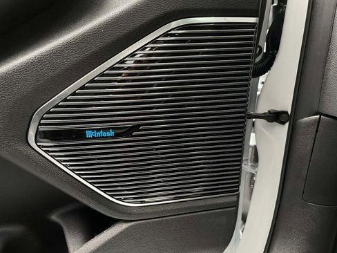 New 2025 Jeep Grand Cherokee L Summit w/ Luxury Tech Group V image 27