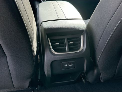 Used 2023 Chevrolet Blazer LT image 22