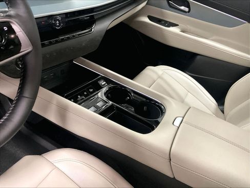 Used 2025 Nissan Murano SL w/ Cargo Package image 20