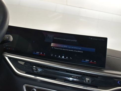 Certified 2025 BMW X5 xDrive40i w/ Premium Package image 27