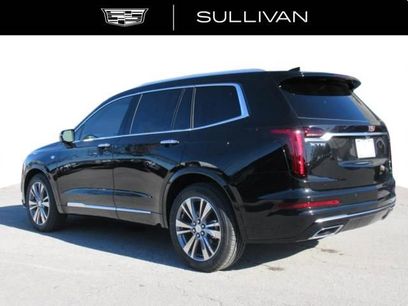 New 2025 Cadillac XT6 Premium Luxury