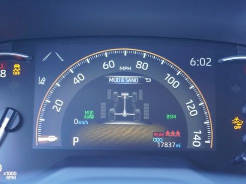 Used 2024 Toyota RAV4 XLE AWD/4WD image 43