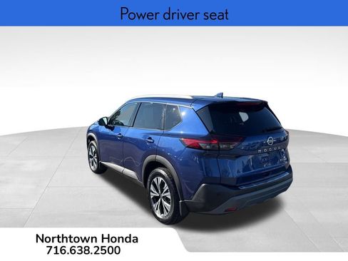 Used 2021 Nissan Rogue SV w/ Premium Package image 7