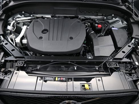 New 2026 Volvo XC60 B5 Plus w/ Climate Package image 12