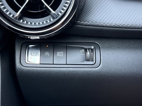 New 2026 Chevrolet Equinox LT w/ Safety and Technology Package FWD image 17