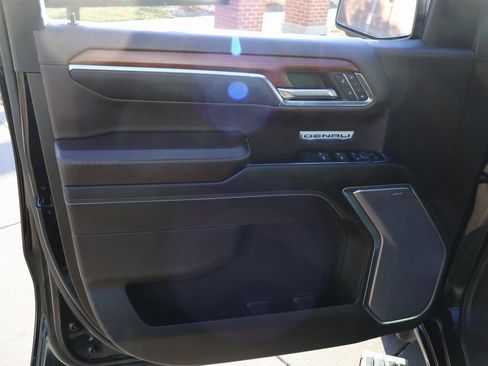 Certified 2023 GMC Sierra 1500 Denali w/ Denali Reserve Package image 24