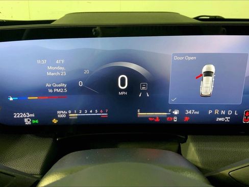 Used 2025 Buick Enclave Preferred image 20