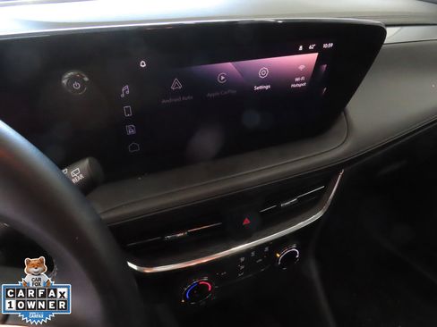 Used 2024 Buick Encore GX Sport Touring image 18