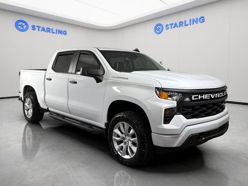 Used 2022 Chevrolet Silverado 1500 Custom RWD image 13