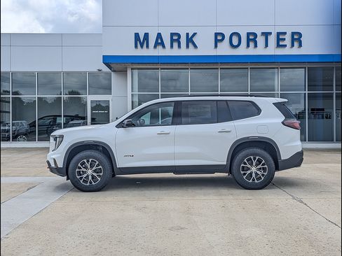 New 2026 GMC Acadia AT4 w/ Luxury Package AWD/4WD image 9