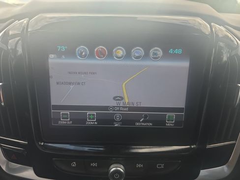 Certified 2018 Chevrolet Traverse Premier w/ Driver Confidence II Package FWD image 23
