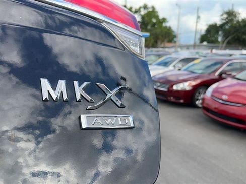 Used 2014 Lincoln MKX AWD w/ Equipment Group 101A image 15