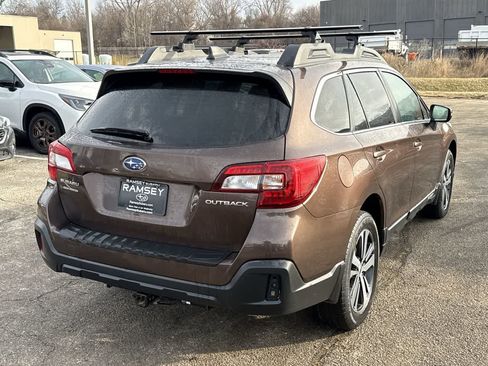 Used 2019 Subaru Outback 2.5i Limited w/ Popular Package #2 image 6